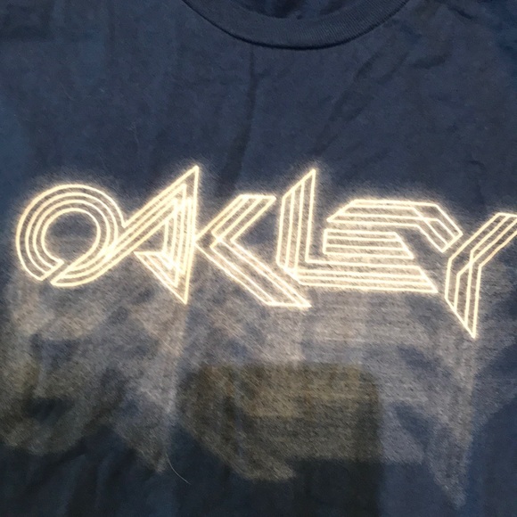 Tee - Picture 3 of 3